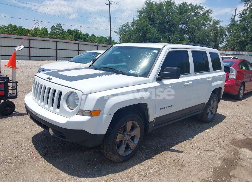 Photo 2 of 2016 Jeep Patriot SPORT SE (VIN 1C4NJPBAXGD711368)