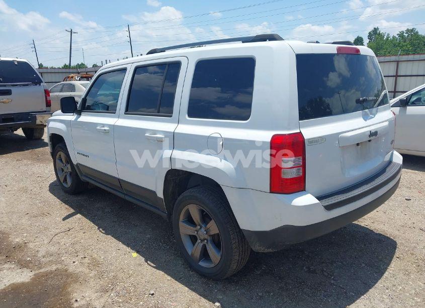 Photo 3 of 2016 Jeep Patriot SPORT SE (VIN 1C4NJPBAXGD711368)