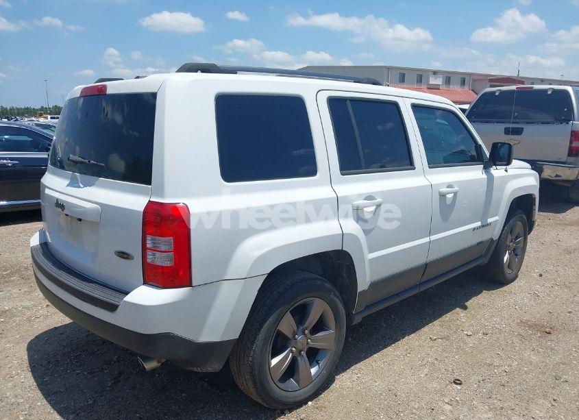 Photo 4 of 2016 Jeep Patriot SPORT SE (VIN 1C4NJPBAXGD711368)