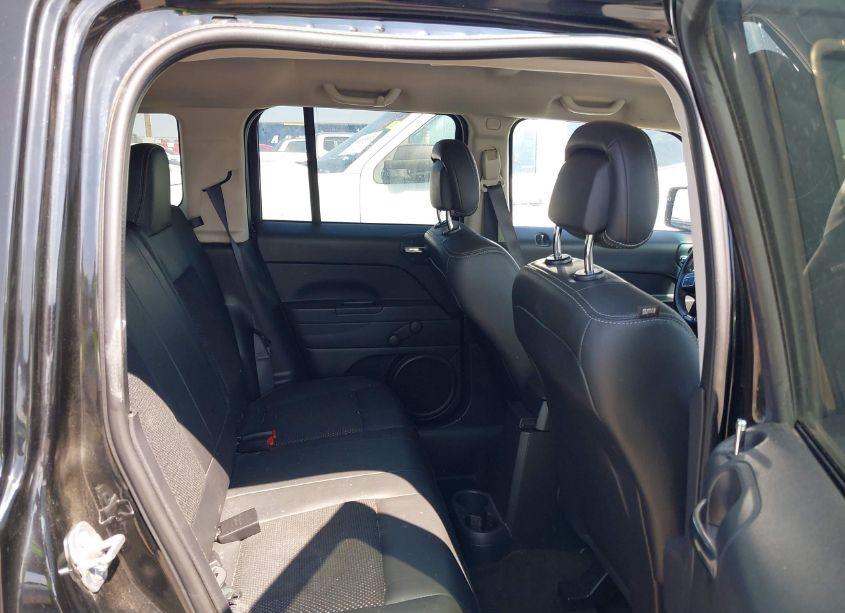 Photo 8 of 2017 Jeep Patriot SPORT SE FWD (VIN 1C4NJPBAXHD118921)