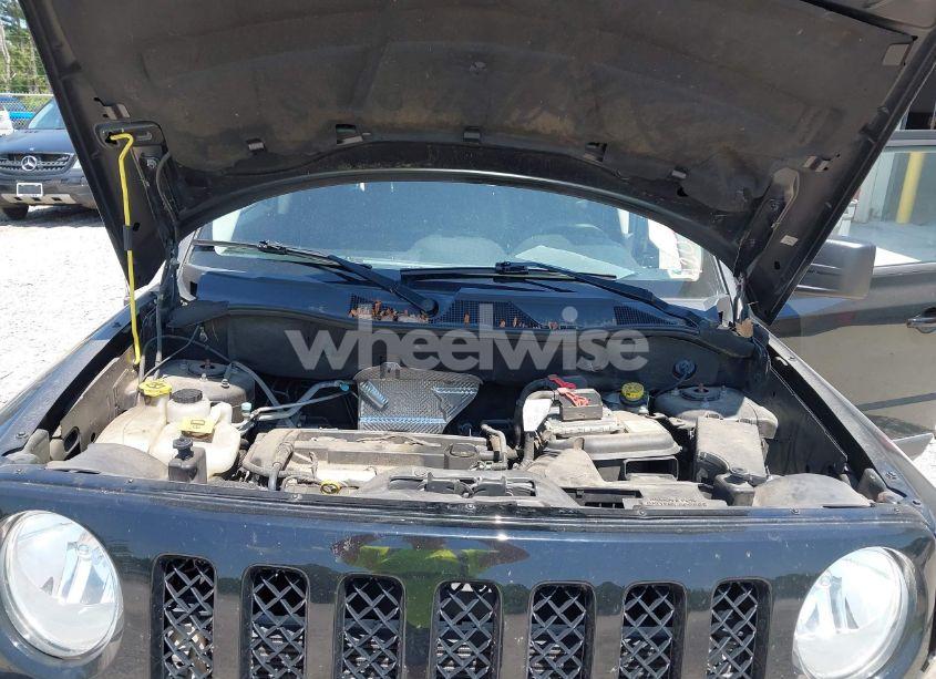 Photo 10 of 2017 Jeep Patriot SPORT FWD (VIN 1C4NJPBAXHD141227)