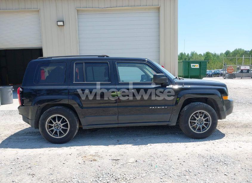 Photo 13 of 2017 Jeep Patriot SPORT FWD (VIN 1C4NJPBAXHD141227)