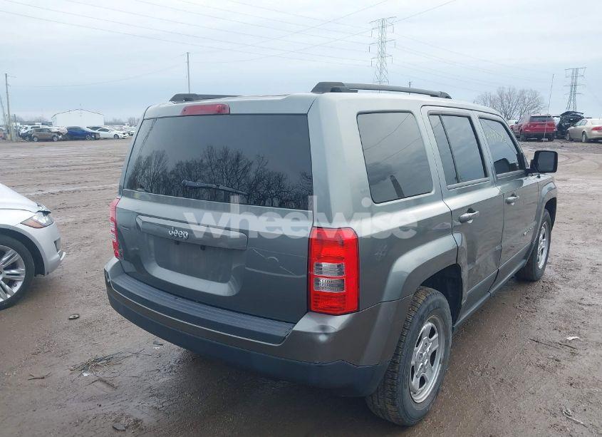 Photo 4 of 2012 Jeep Patriot SPORT (VIN 1C4NJPBB0CD660594)