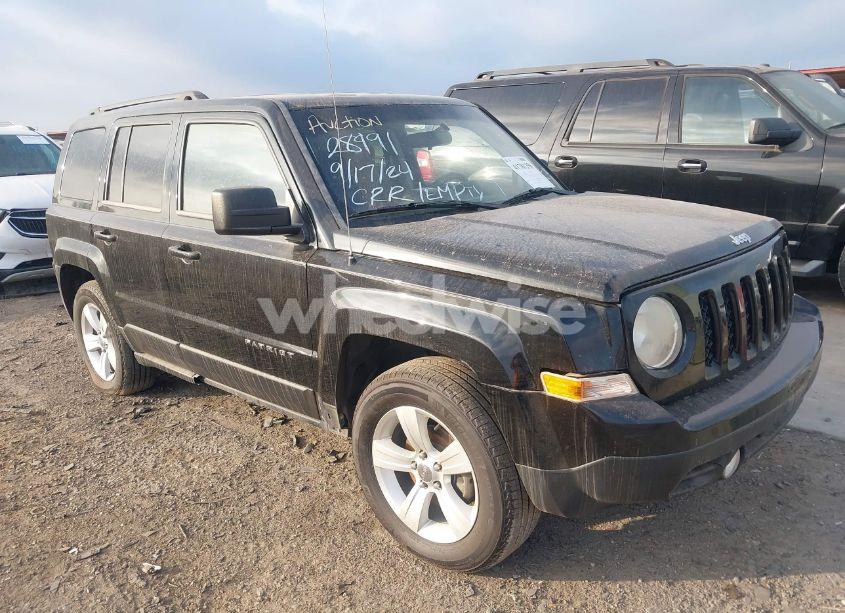 2014 Jeep Patriot SPORT (VIN 1C4NJPBB0ED628991) main photo