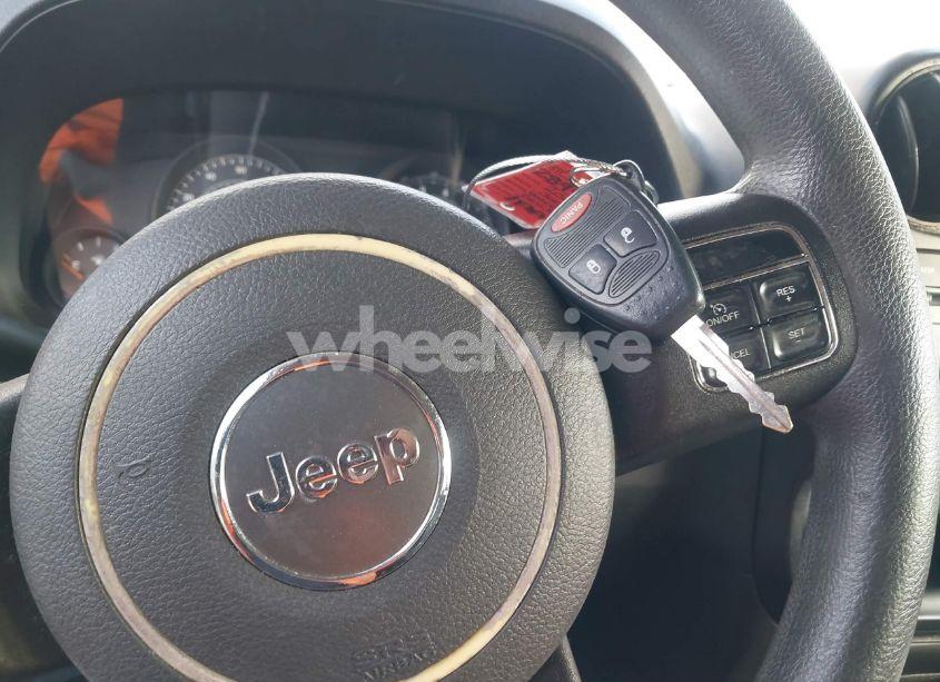 Photo 11 of 2014 Jeep Patriot SPORT (VIN 1C4NJPBB0ED628991)