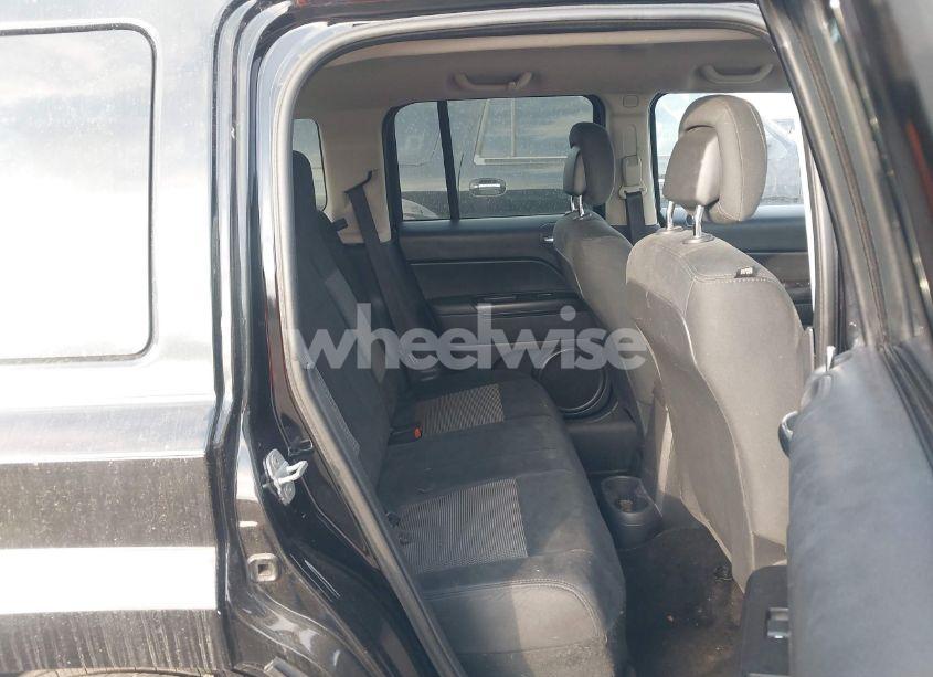 Photo 8 of 2014 Jeep Patriot SPORT (VIN 1C4NJPBB0ED628991)