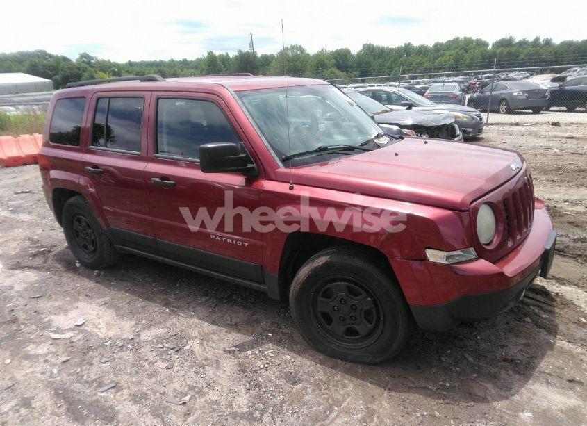 2014 Jeep Patriot SPORT (VIN 1C4NJPBB0ED671081) main photo