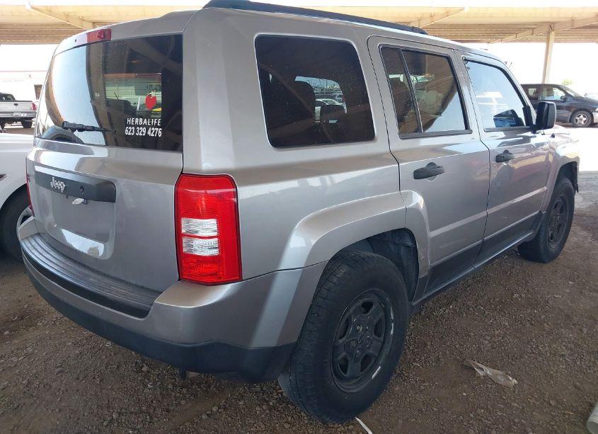 Photo 4 of 2014 Jeep Patriot SPORT (VIN 1C4NJPBB0ED887125)