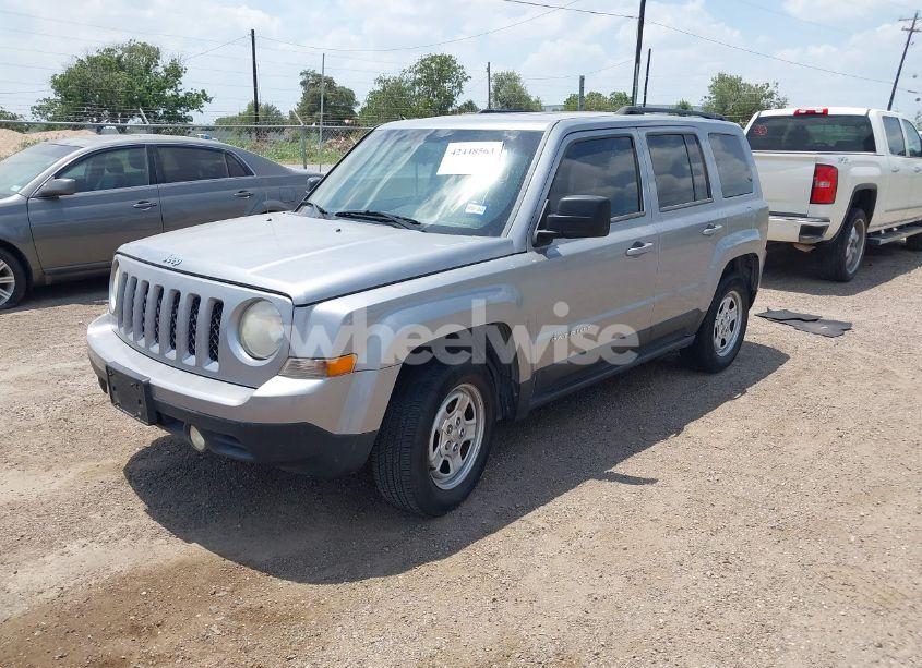 Photo 2 of 2014 Jeep Patriot SPORT (VIN 1C4NJPBB0ED888016)