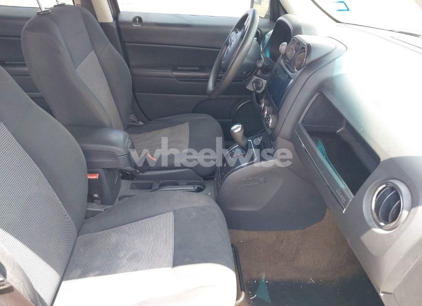 Photo 5 of 2014 Jeep Patriot SPORT (VIN 1C4NJPBB0ED888016)