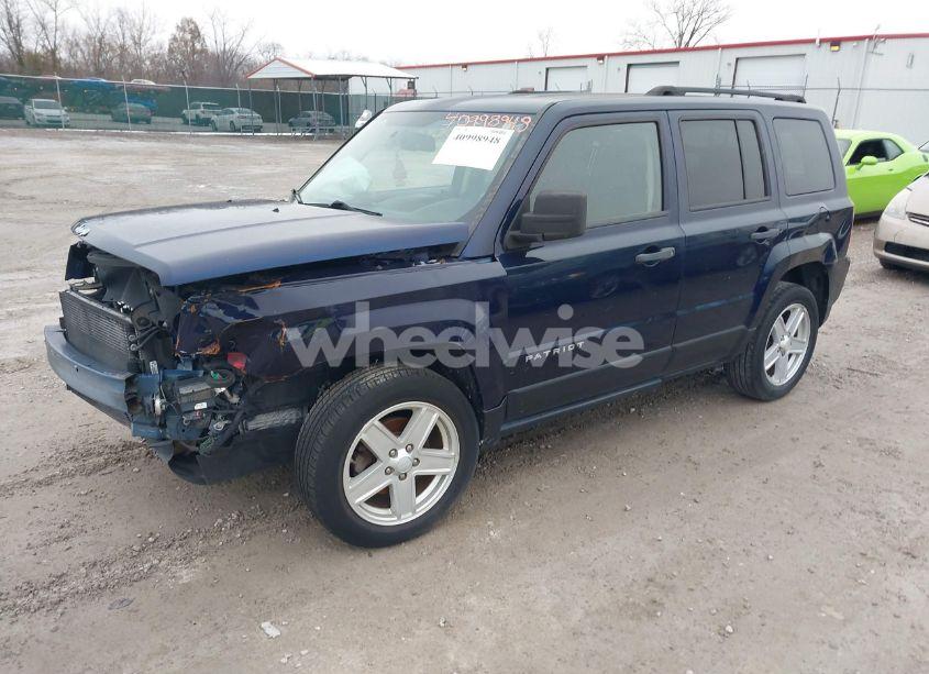 Photo 2 of 2015 Jeep Patriot SPORT (VIN 1C4NJPBB0FD179751)