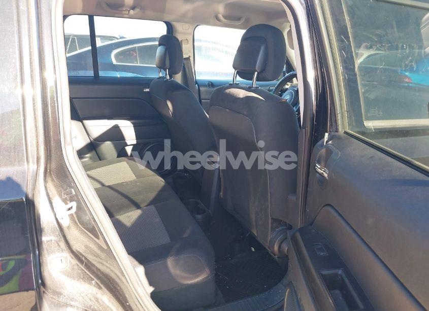 Photo 8 of 2015 Jeep Patriot SPORT (VIN 1C4NJPBB0FD203949)