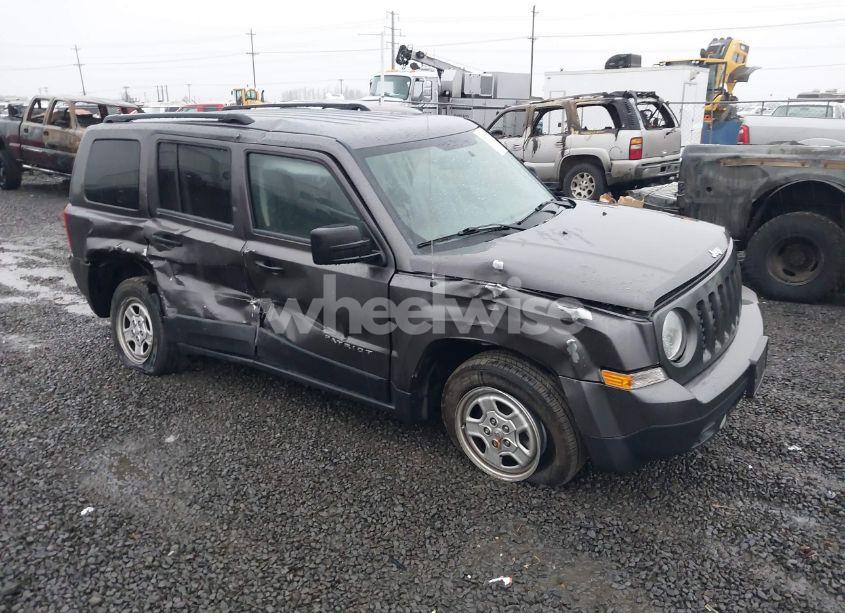 2016 Jeep Patriot SPORT (VIN 1C4NJPBB0GD547640) main photo