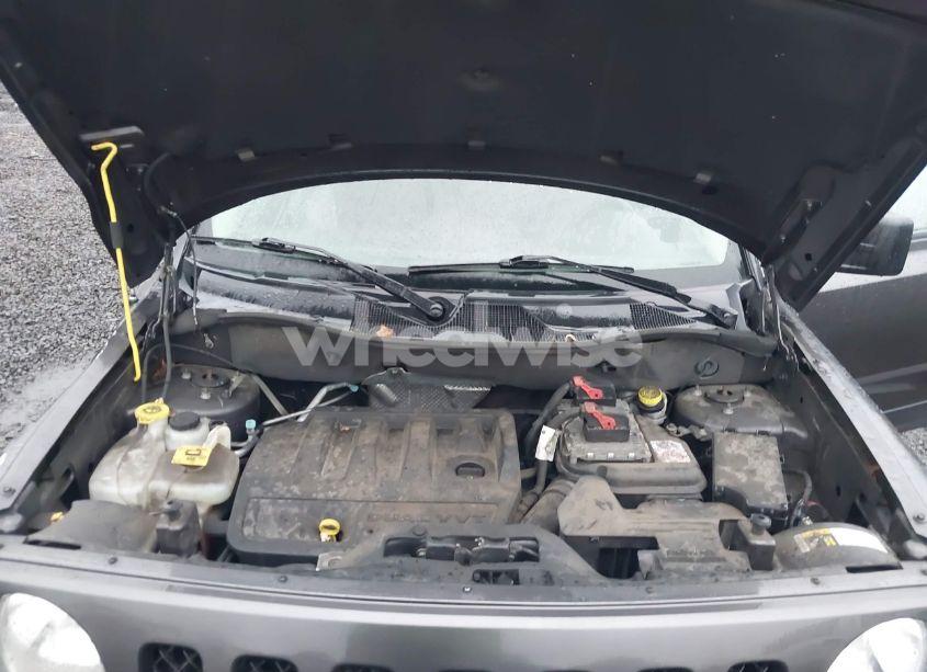 Photo 10 of 2016 Jeep Patriot SPORT (VIN 1C4NJPBB0GD547640)