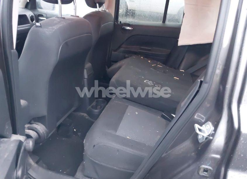 Photo 8 of 2016 Jeep Patriot SPORT (VIN 1C4NJPBB0GD547640)