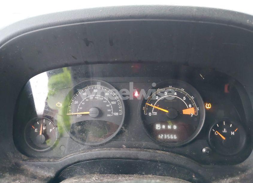 Photo 7 of 2016 Jeep Patriot SPORT (VIN 1C4NJPBB0GD554605)