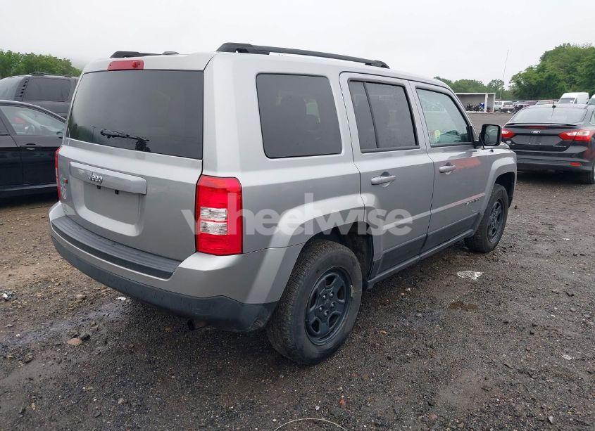 Photo 4 of 2016 Jeep Patriot SPORT (VIN 1C4NJPBB0GD800486)