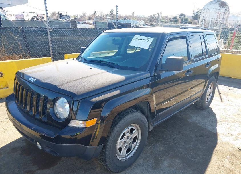 Photo 2 of 2016 Jeep Patriot SPORT (VIN 1C4NJPBB0GD802853)