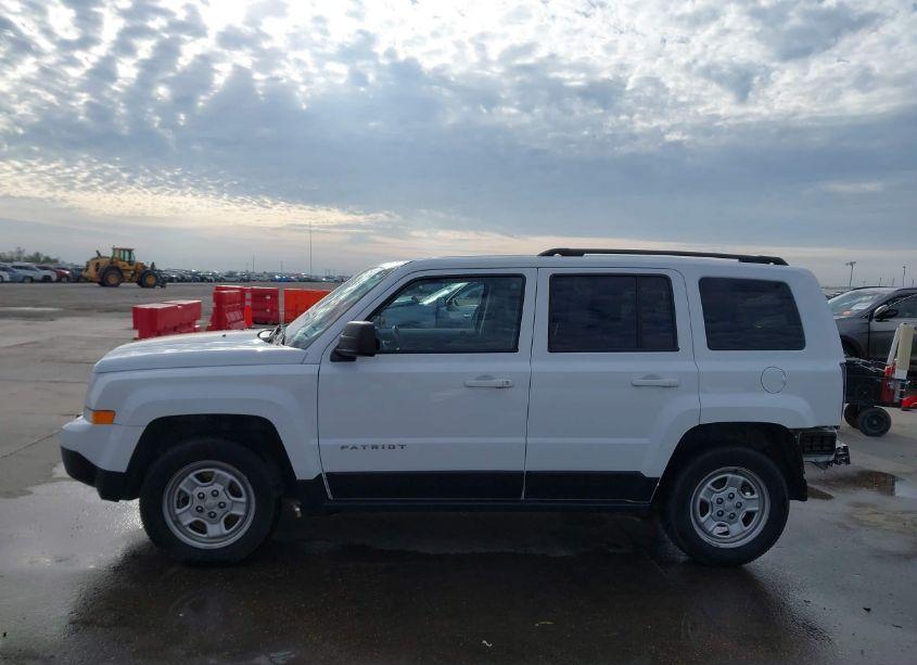 Photo 15 of 2017 Jeep Patriot SPORT FWD (VIN 1C4NJPBB0HD121206)