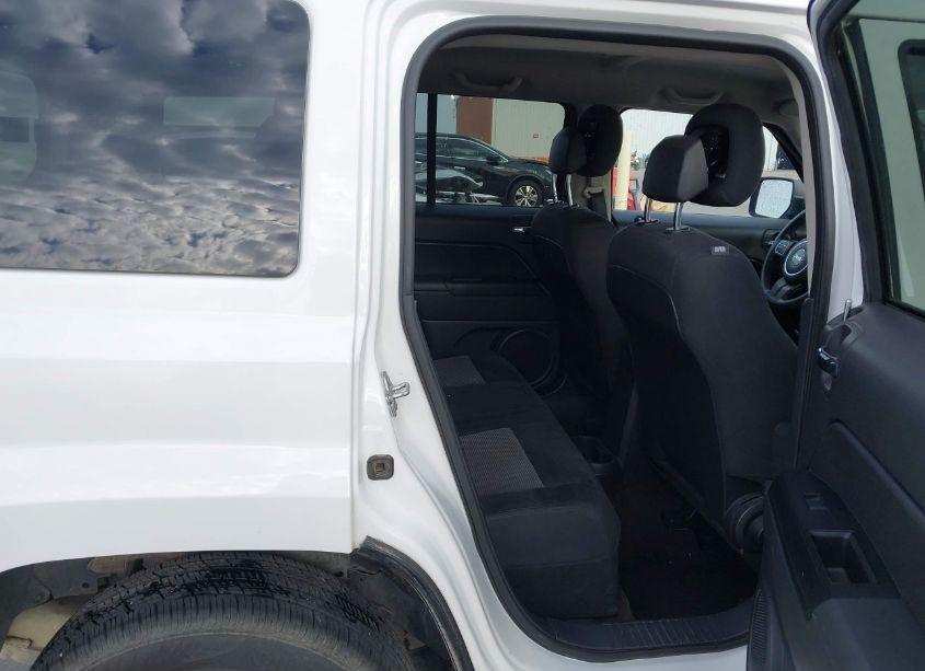 Photo 8 of 2017 Jeep Patriot SPORT FWD (VIN 1C4NJPBB0HD121206)