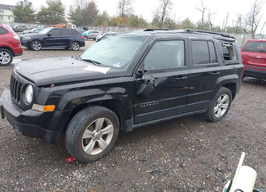 Photo 2 of 2012 Jeep Patriot SPORT (VIN 1C4NJPBB1CD602607)