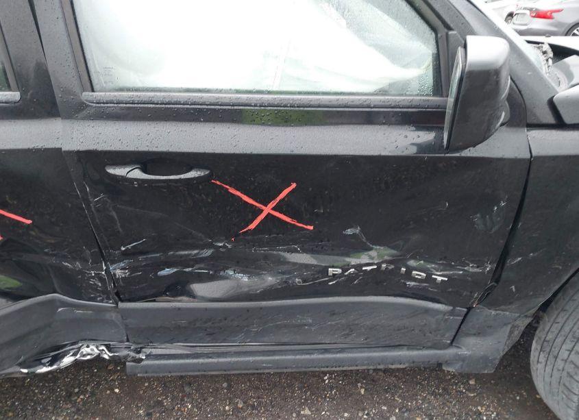 Photo 5 of 2012 Jeep Patriot SPORT (VIN 1C4NJPBB1CD602607)