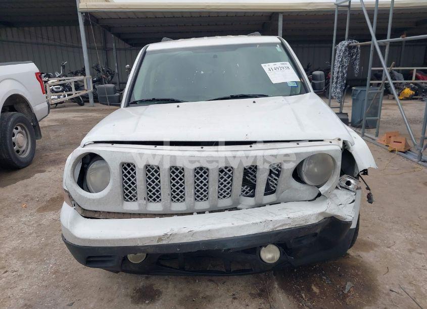 Photo 12 of 2014 Jeep Patriot SPORT (VIN 1C4NJPBB1ED888218)