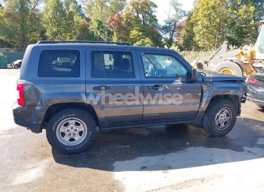 Photo 14 of 2015 Jeep Patriot SPORT (VIN 1C4NJPBB1FD145771)