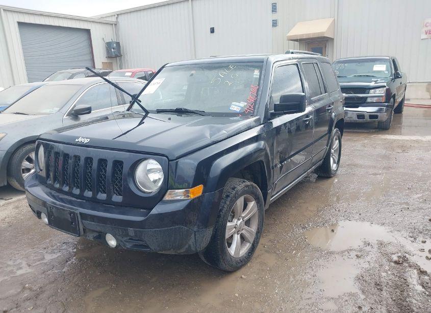 Photo 2 of 2016 Jeep Patriot SPORT (VIN 1C4NJPBB1GD583580)