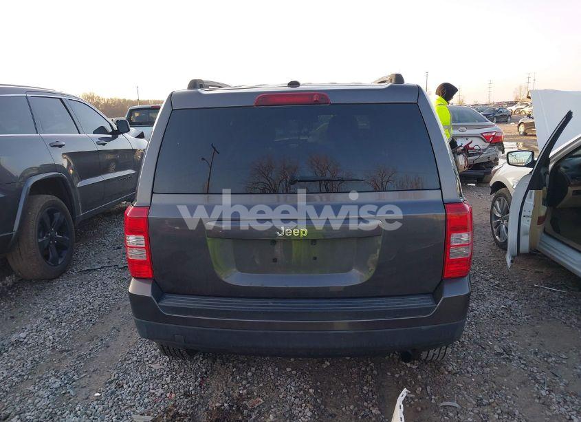 Photo 16 of 2017 Jeep Patriot SPORT (VIN 1C4NJPBB1HD166980)