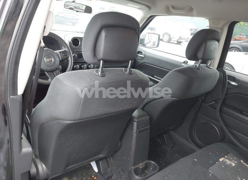 Photo 15 of 2012 Jeep Patriot SPORT (VIN 1C4NJPBB2CD634837)