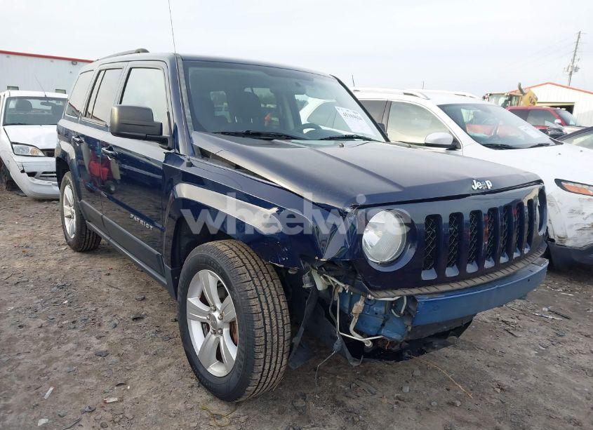 2013 Jeep Patriot SPORT (VIN 1C4NJPBB2DD100402) main photo