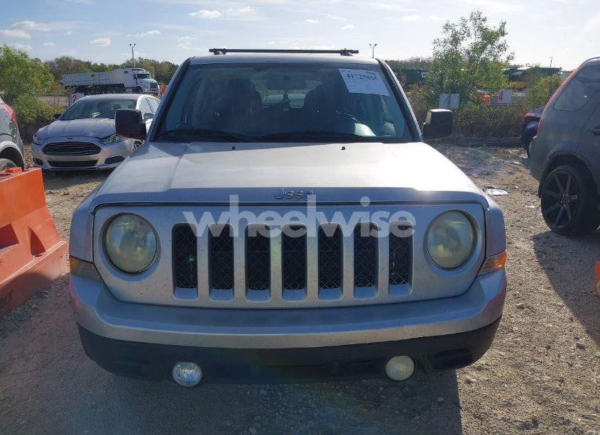 Photo 6 of 2013 Jeep Patriot SPORT (VIN 1C4NJPBB2DD130614)