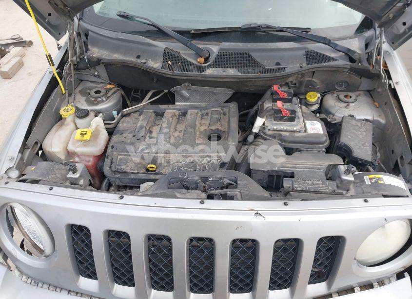 Photo 10 of 2014 Jeep Patriot SPORT (VIN 1C4NJPBB2ED850934)