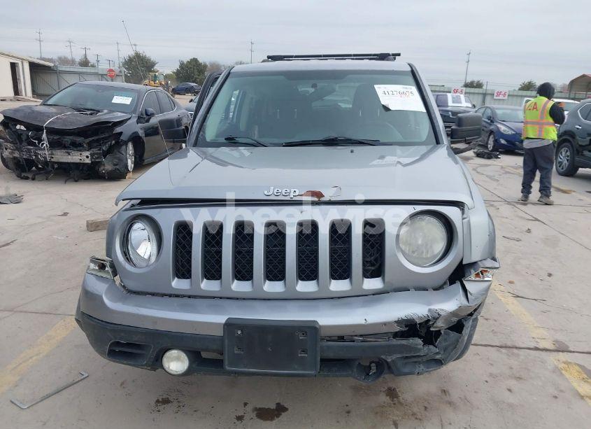 Photo 13 of 2014 Jeep Patriot SPORT (VIN 1C4NJPBB2ED850934)