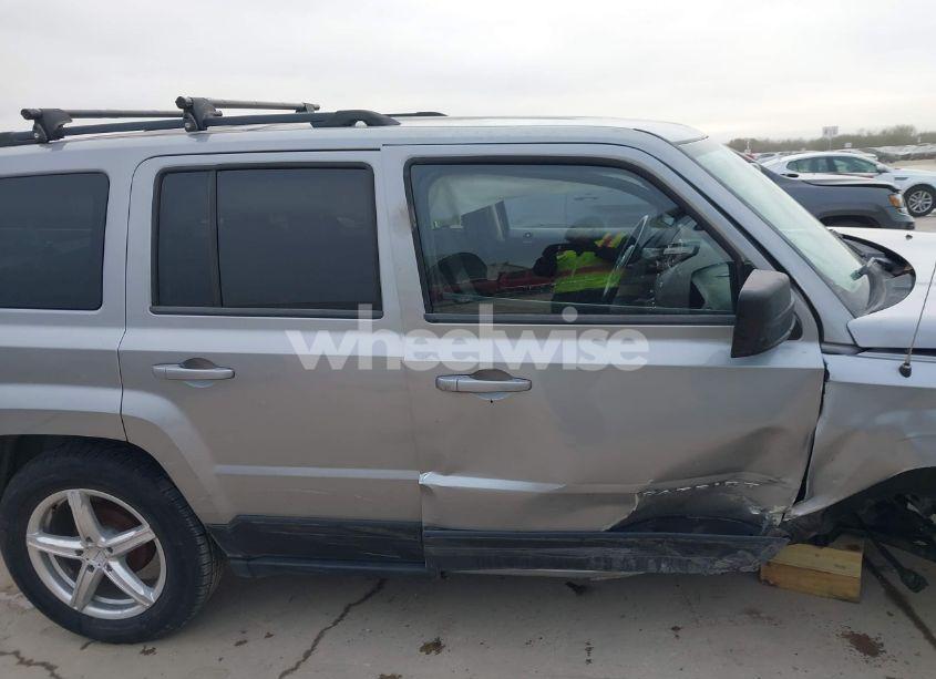 Photo 14 of 2014 Jeep Patriot SPORT (VIN 1C4NJPBB2ED850934)