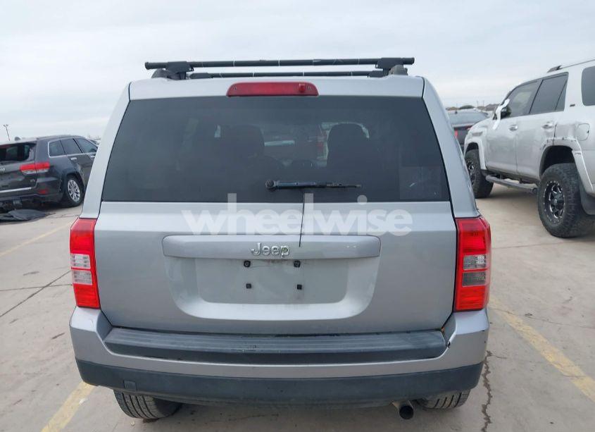 Photo 17 of 2014 Jeep Patriot SPORT (VIN 1C4NJPBB2ED850934)