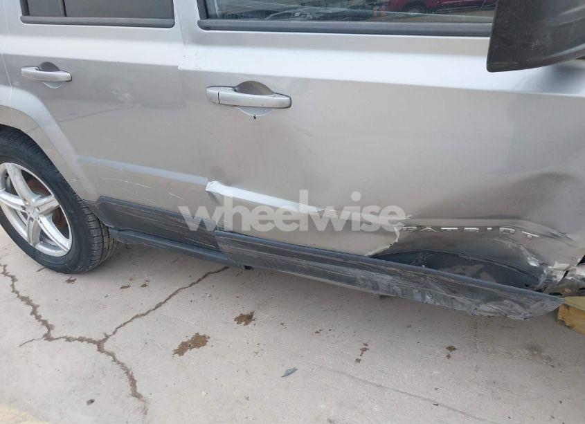 Photo 18 of 2014 Jeep Patriot SPORT (VIN 1C4NJPBB2ED850934)