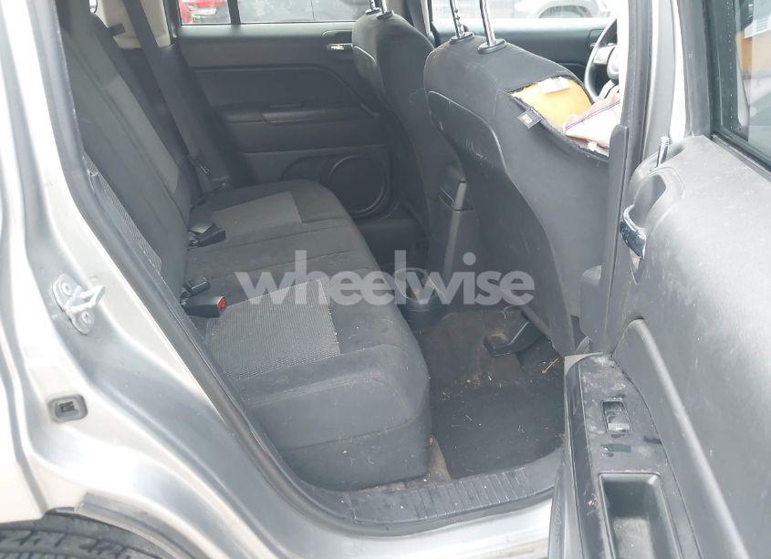 Photo 8 of 2014 Jeep Patriot SPORT (VIN 1C4NJPBB2ED850934)