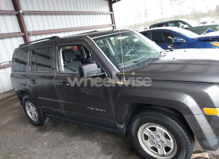 Photo 13 of 2014 Jeep Patriot SPORT (VIN 1C4NJPBB2ED881276)