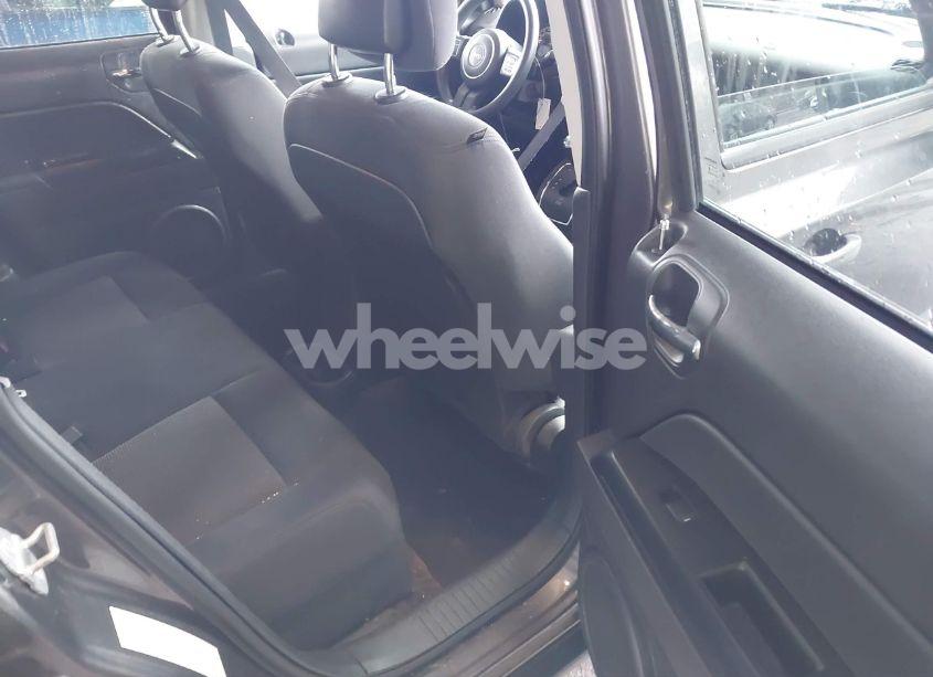 Photo 8 of 2014 Jeep Patriot SPORT (VIN 1C4NJPBB2ED881276)