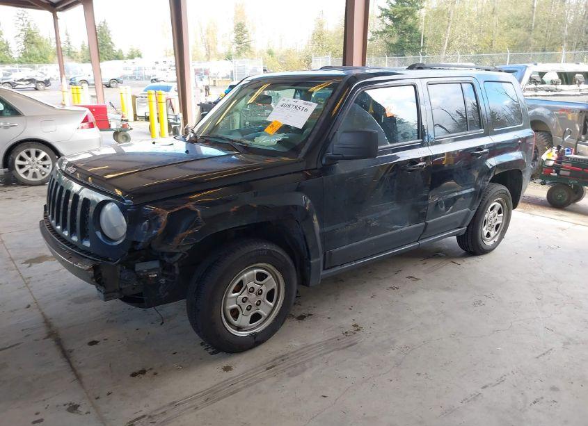 Photo 2 of 2015 Jeep Patriot SPORT (VIN 1C4NJPBB2FD361368)