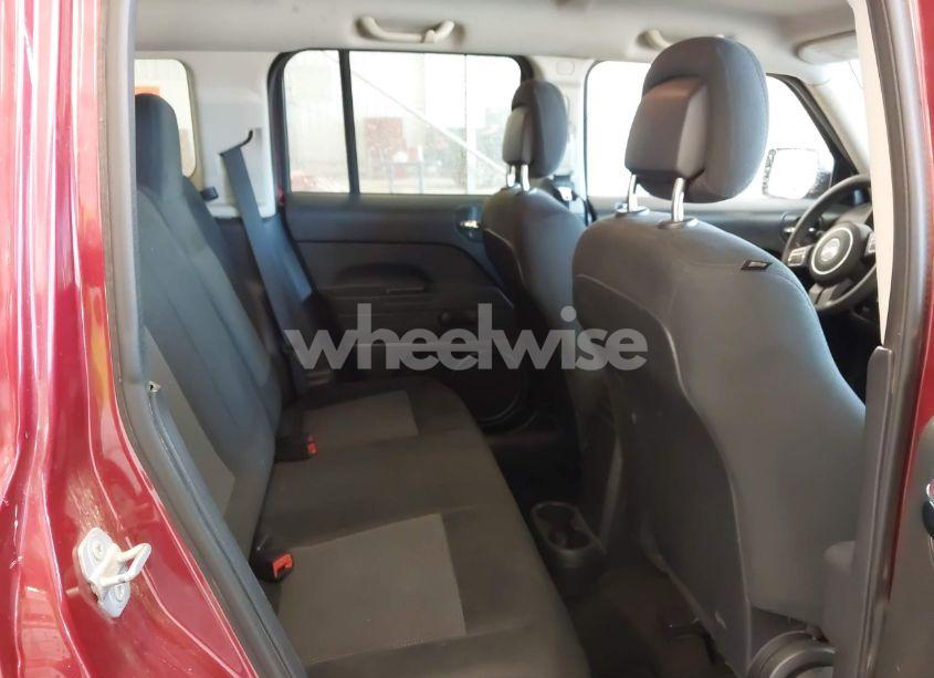 Photo 8 of 2016 Jeep Patriot SPORT (VIN 1C4NJPBB2GD507219)