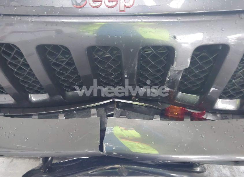 Photo 6 of 2017 Jeep Patriot 75TH ANNIVERSARY EDITION FWD (VIN 1C4NJPBB2HD120350)