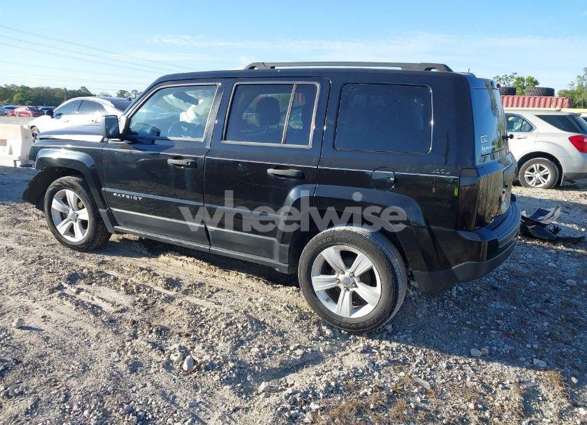 Photo 3 of 2012 Jeep Patriot SPORT (VIN 1C4NJPBB3CD674263)