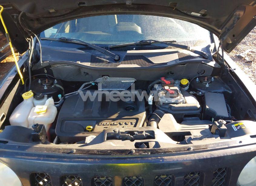 Photo 10 of 2014 Jeep Patriot SPORT (VIN 1C4NJPBB3ED827534)