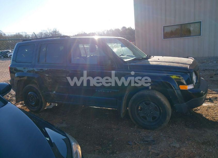 Photo 13 of 2014 Jeep Patriot SPORT (VIN 1C4NJPBB3ED827534)