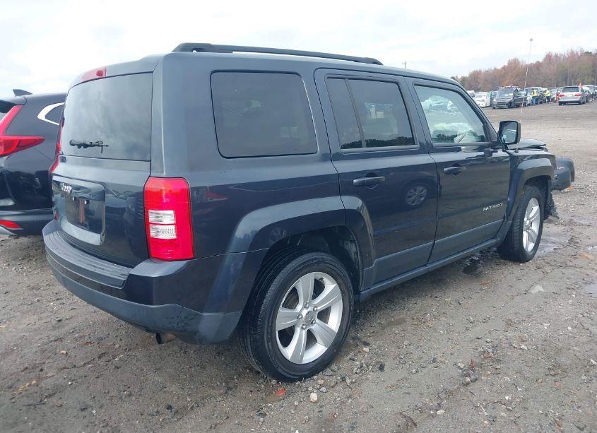 Photo 4 of 2015 Jeep Patriot SPORT (VIN 1C4NJPBB3FD236007)