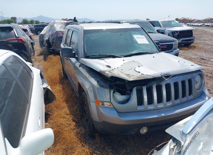 2015 Jeep Patriot SPORT (VIN 1C4NJPBB3FD419567) main photo