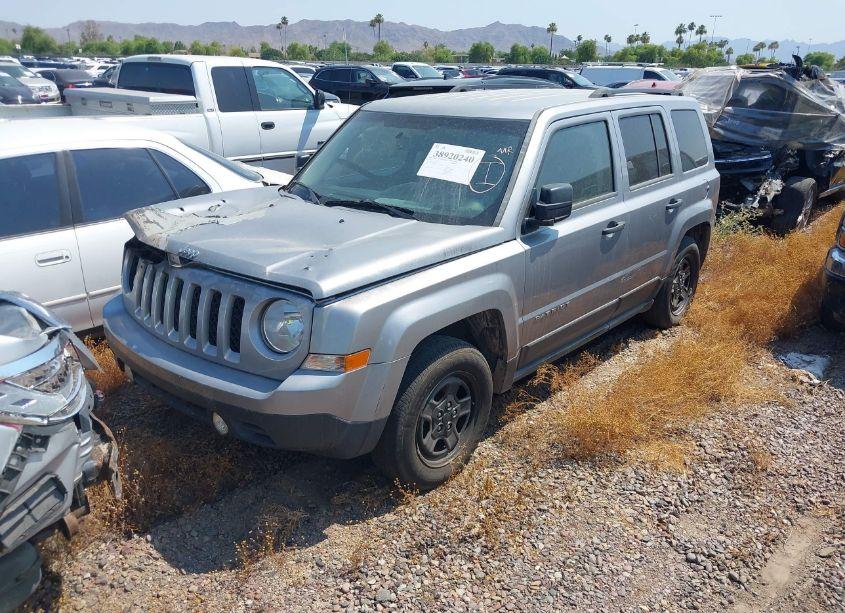 Photo 2 of 2015 Jeep Patriot SPORT (VIN 1C4NJPBB3FD419567)